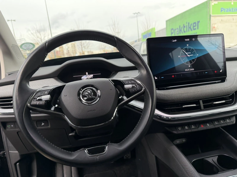 Skoda Enyaq  77.719 km Наличен  Термопомпа HUD, снимка 9 - Автомобили и джипове - 52707804