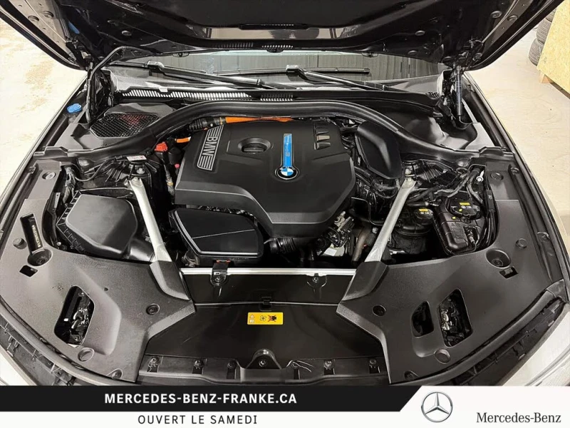 BMW 530E M-PACK* HARMAN* AMBIENT* HYBRID* 8ZF* DAKOTA COGNA, снимка 17 - Автомобили и джипове - 52740242