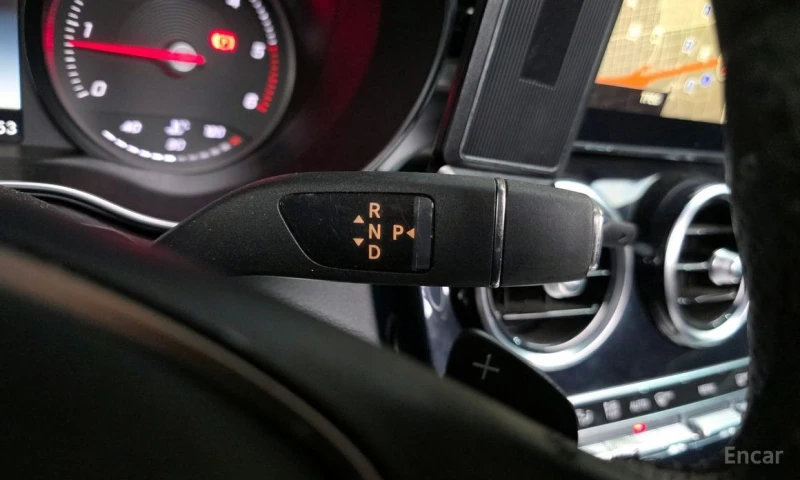 Mercedes-Benz C 220, снимка 9 - Автомобили и джипове - 53192019