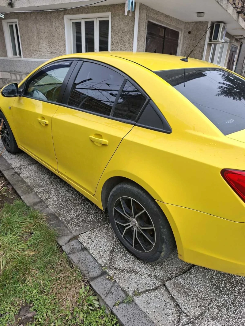Chevrolet Cruze ГАЗ -БЕНЗИН, снимка 2 - Автомобили и джипове - 53292935
