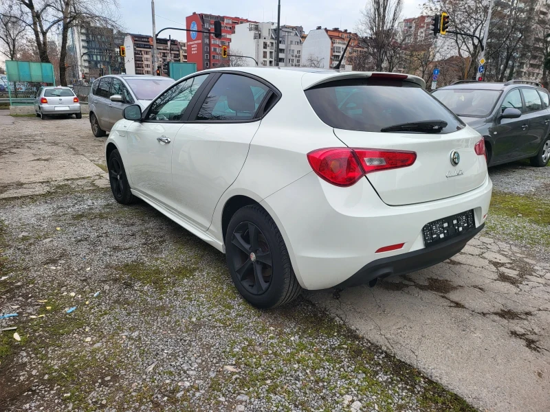Alfa Romeo Giulietta 1.4 16v GPL Veloce, снимка 6 - Автомобили и джипове - 53530151