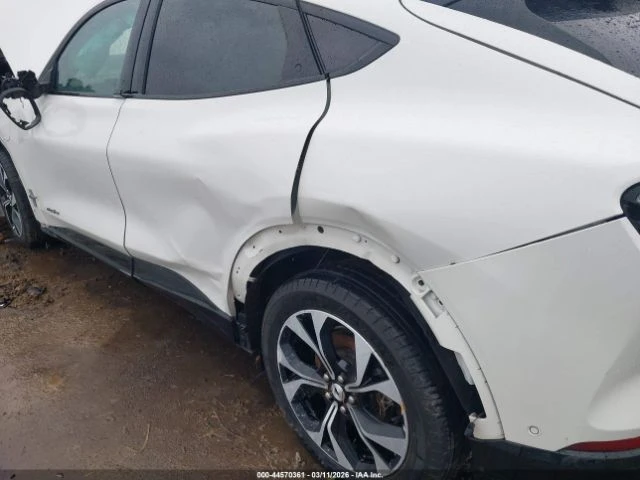 Ford Mustang Mach-E PREMIUM| КРАЙНА ЦЕНА, снимка 10 - Автомобили и джипове - 54367327