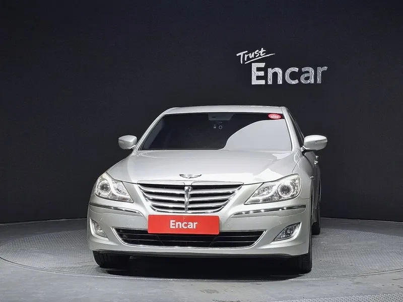 Hyundai Genesis 3.3, снимка 3 - Автомобили и джипове - 54615928