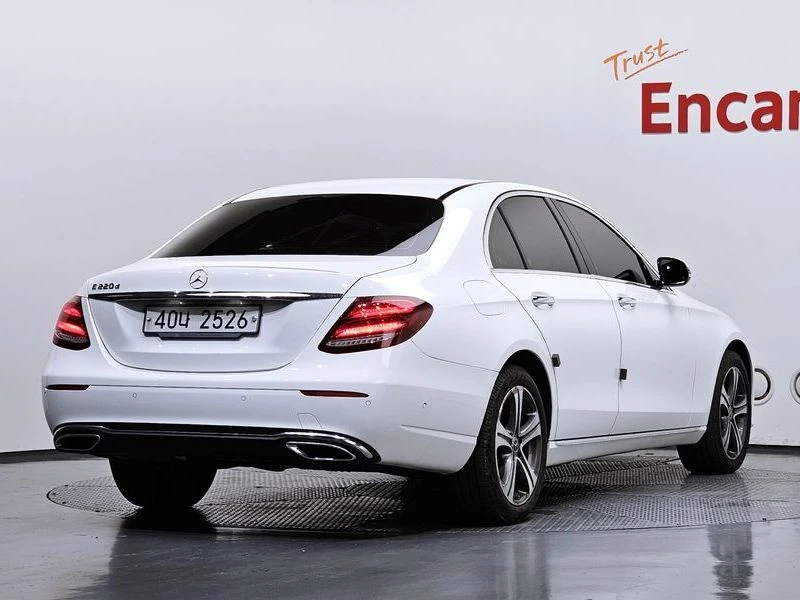 Mercedes-Benz E 220 E220d Avantgarde| 194�.�. | Mobile.bg � ����������� 2