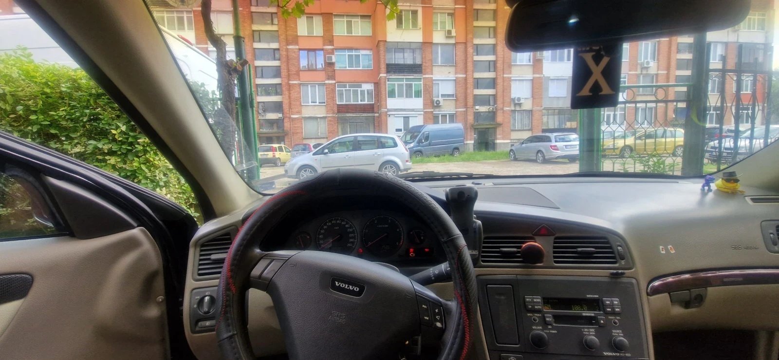 Volvo S60 2.4 D5 - изображение 8