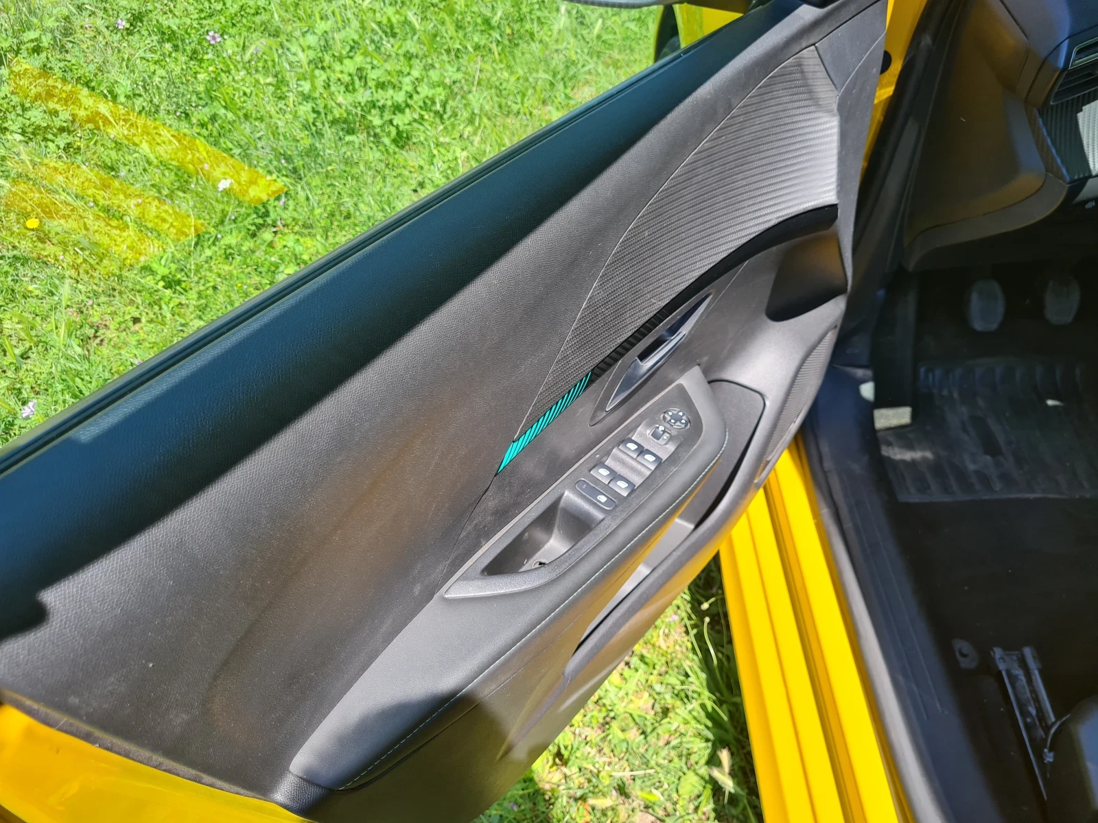 Peugeot 208 | Mobile.bg   14