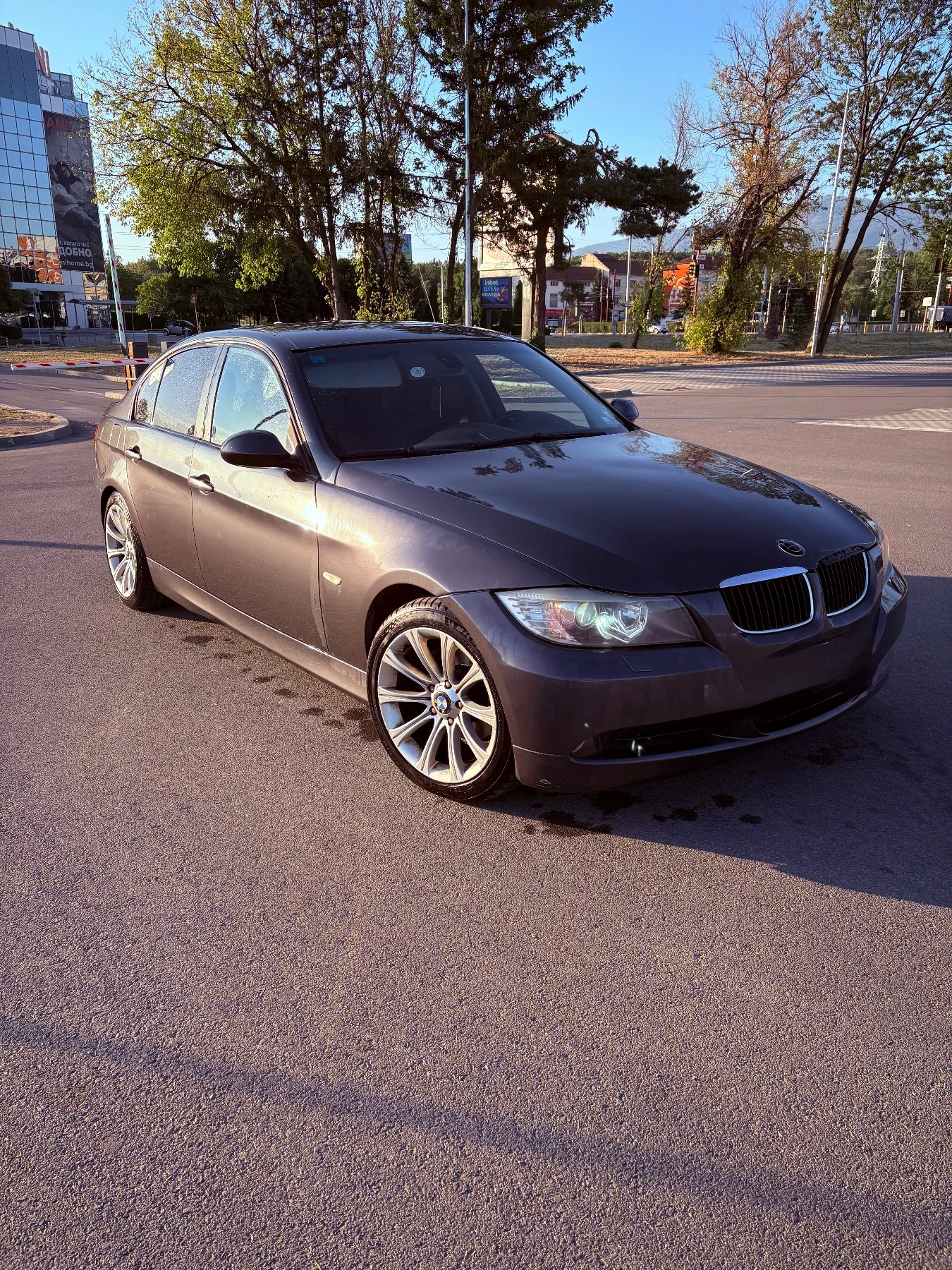 BMW 320  - изображение 4
