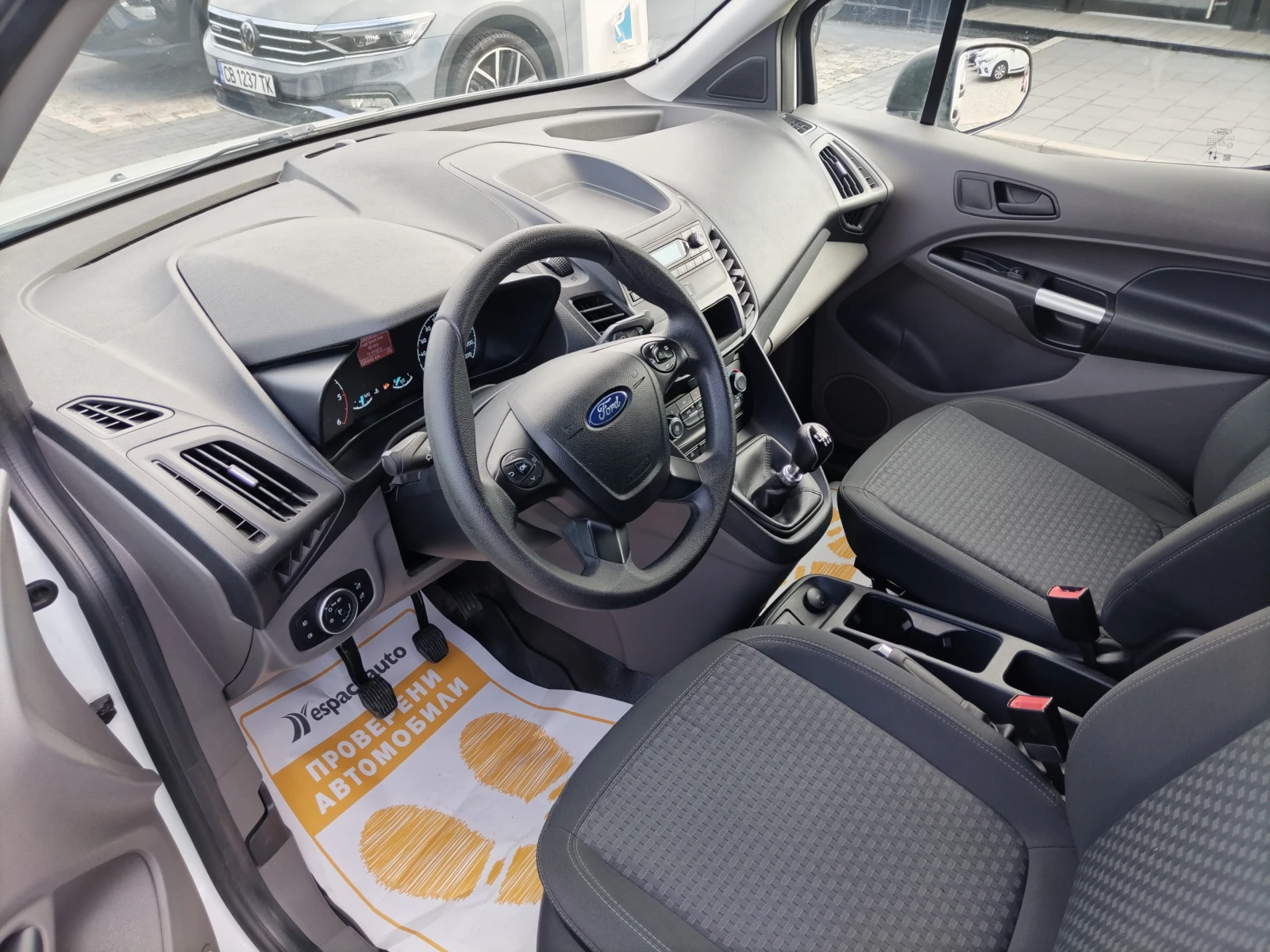 Ford Connect TRANSIT CONNECT 210 L2/1.5TDCI/100к.с - изображение 8