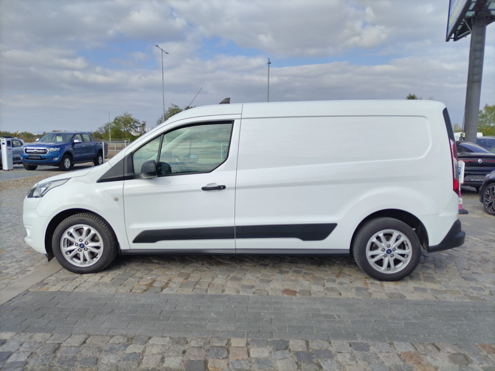 Ford Connect TRANSIT CONNECT 210 L2/1.5TDCI/100к.с - изображение 4