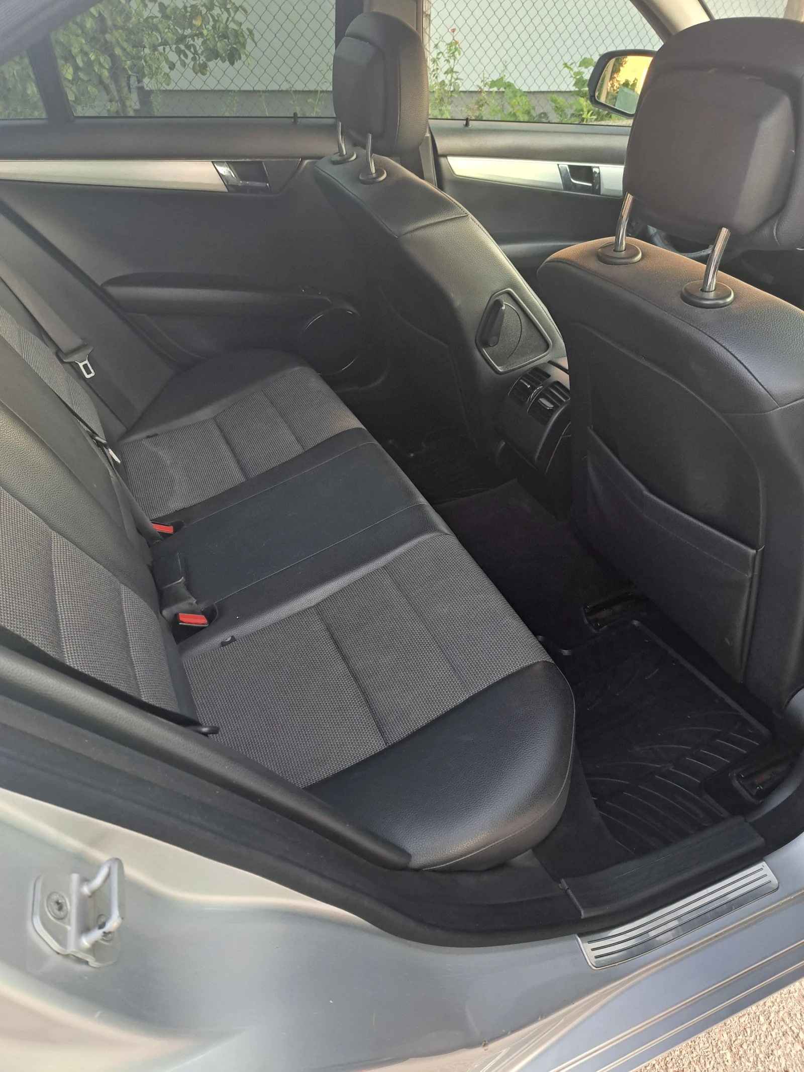 Mercedes-Benz C 220 Avantgarde | Mobile.bg   10