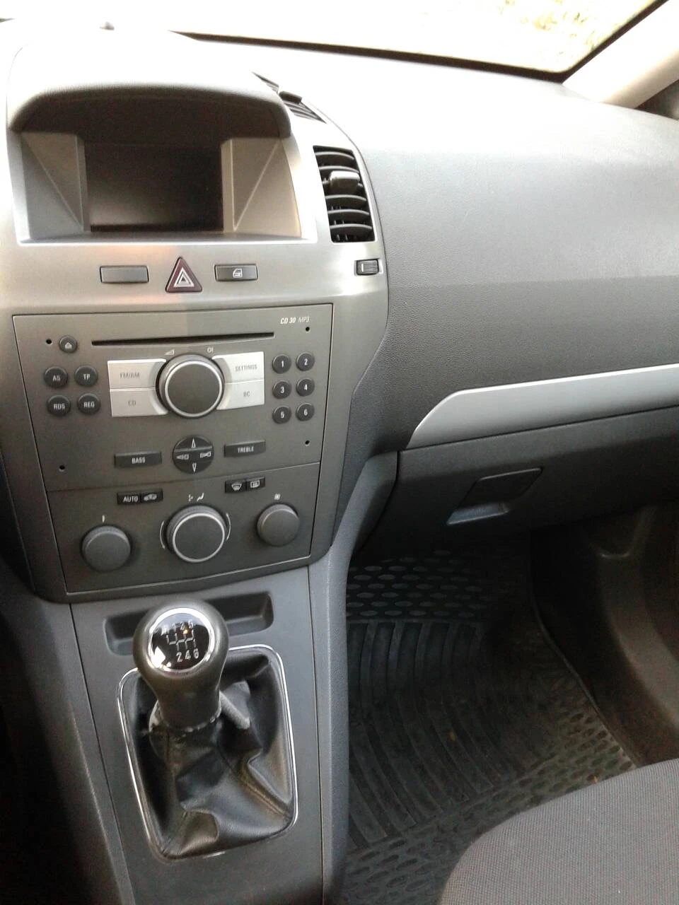 Opel Zafira  - изображение 9