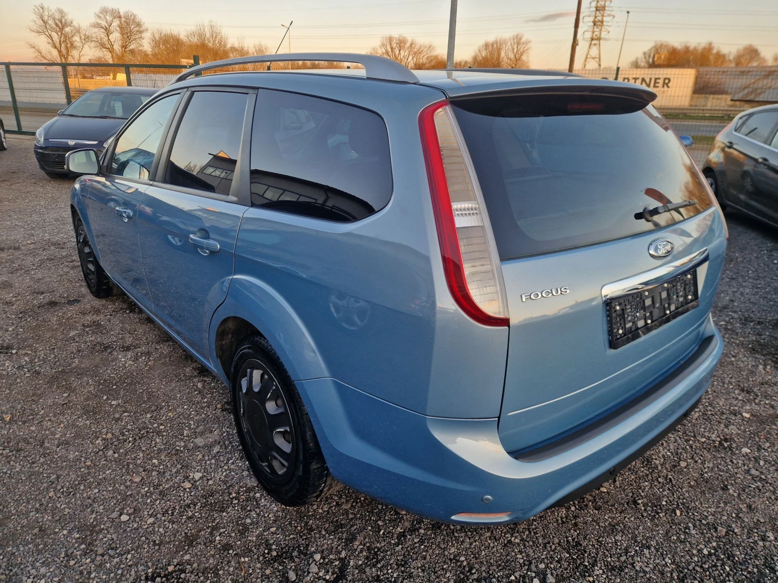 Ford Focus 2.0i 16v 145HP.LPG ITALIA - изображение 6