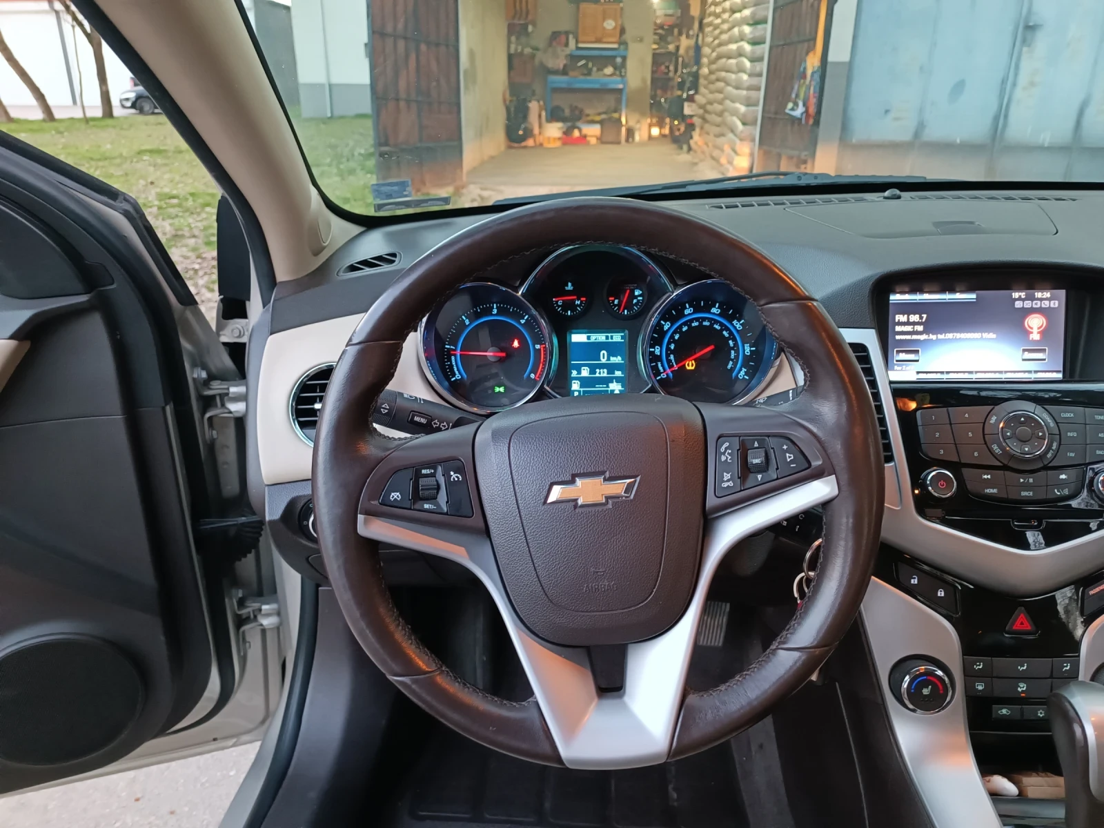 Chevrolet Cruze, снимка 9 - Автомобили и джипове - 53817447