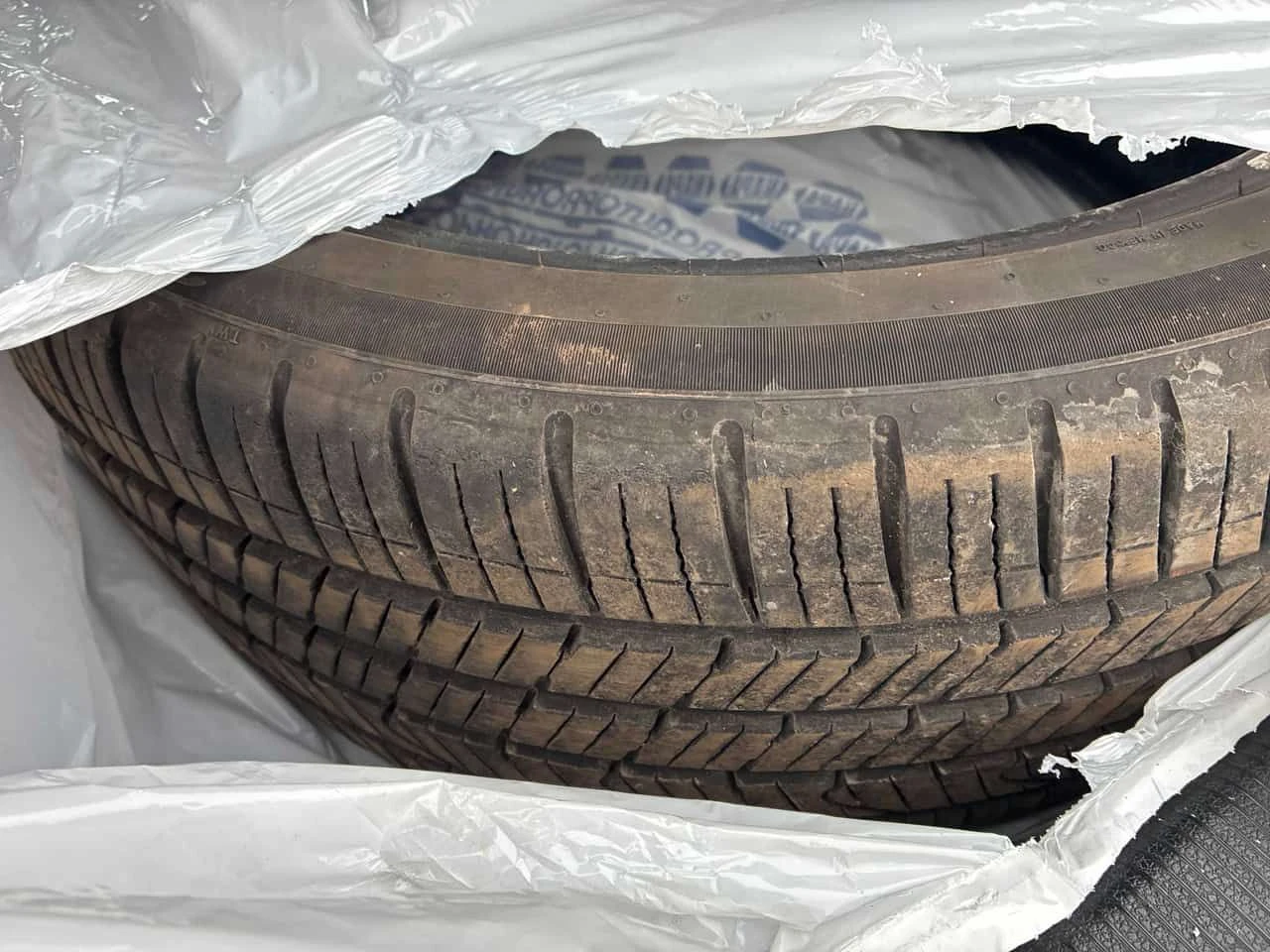 Mercedes-Benz C 350 * CARFAX * ПАНОРАМА * KEYLESS * ПОДГРЕВИ, снимка 13 - Автомобили и джипове - 53971668