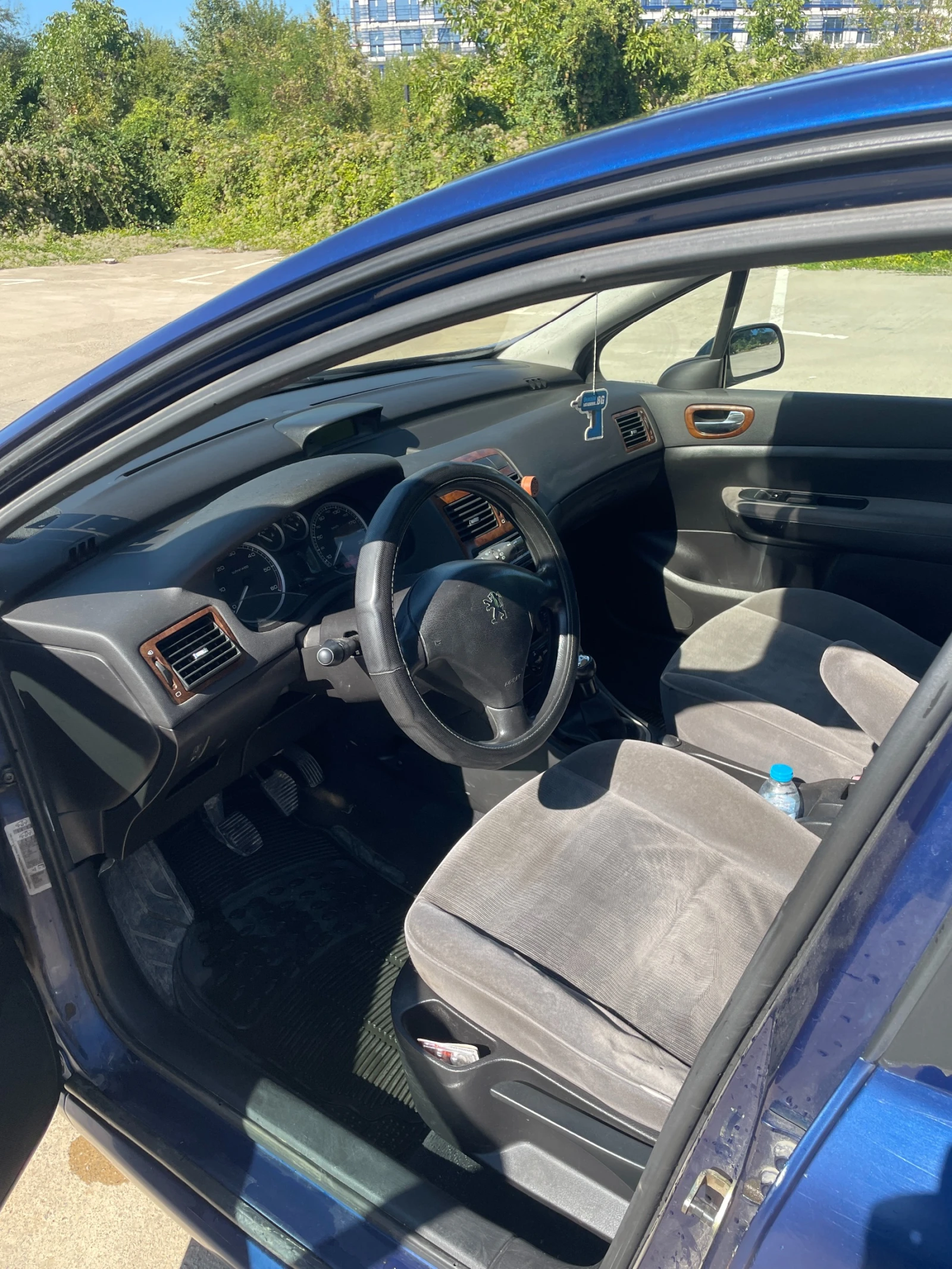 Peugeot 307 1.4 HDI, снимка 11 - Автомобили и джипове - 54713006