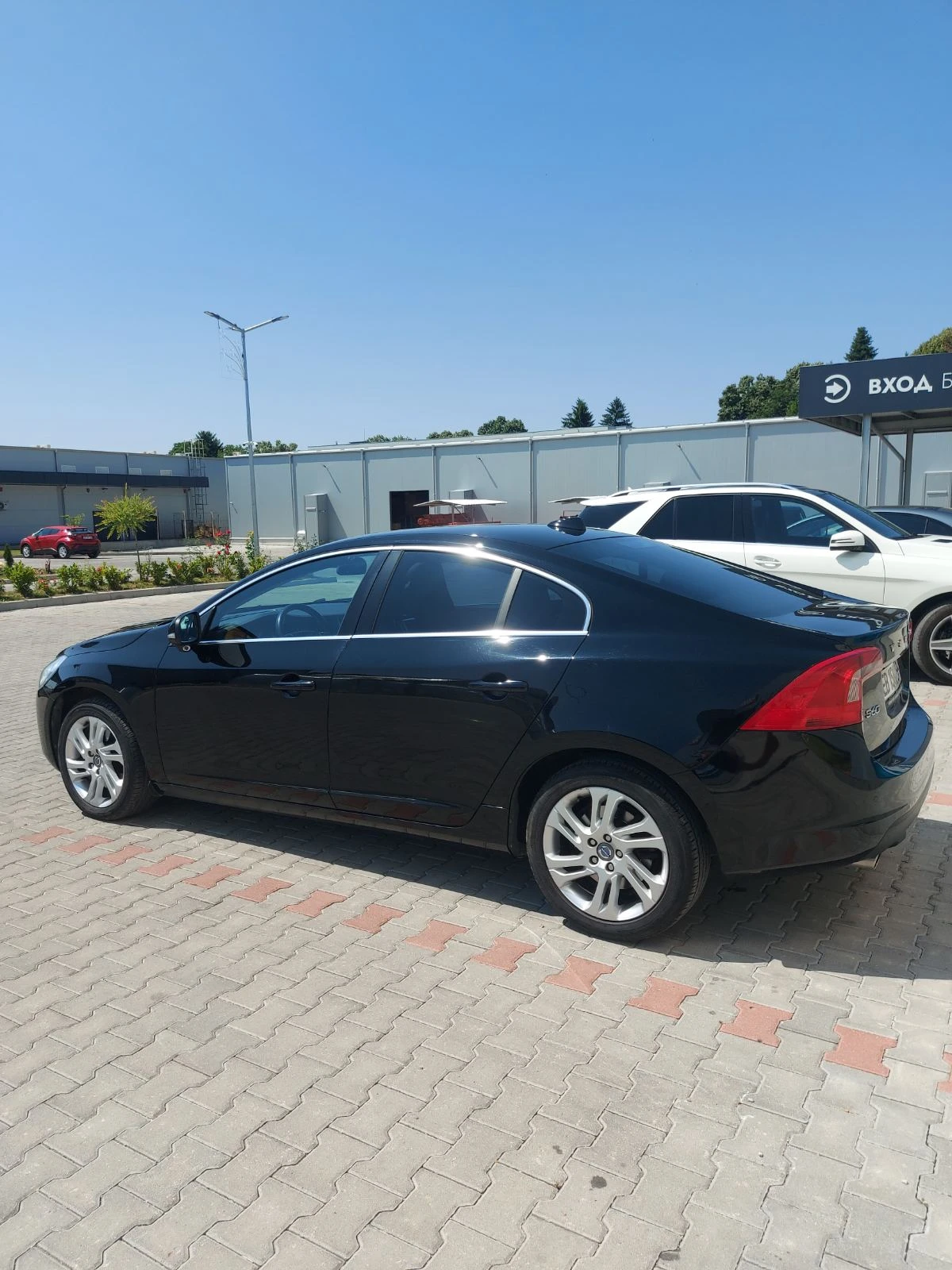 Volvo S60, снимка 4 - Автомобили и джипове - 55412449