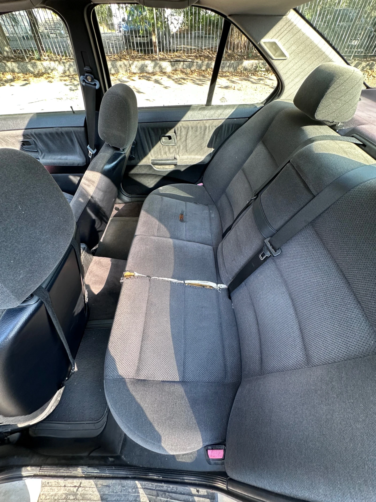 BMW 320, снимка 7 - Автомобили и джипове - 55597452