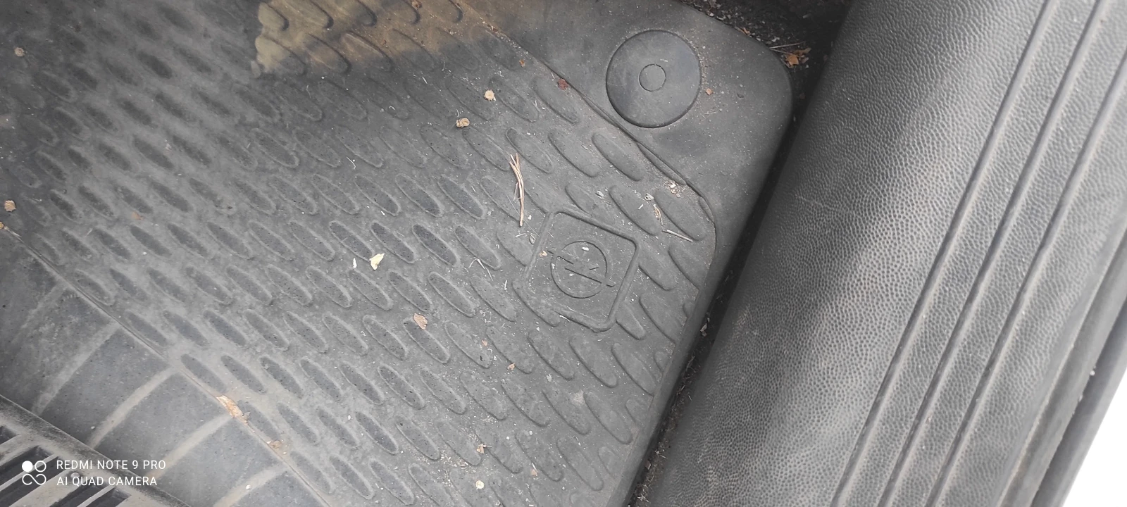 Opel Combo 1.7CDTI, снимка 8 - Автомобили и джипове - 56140180