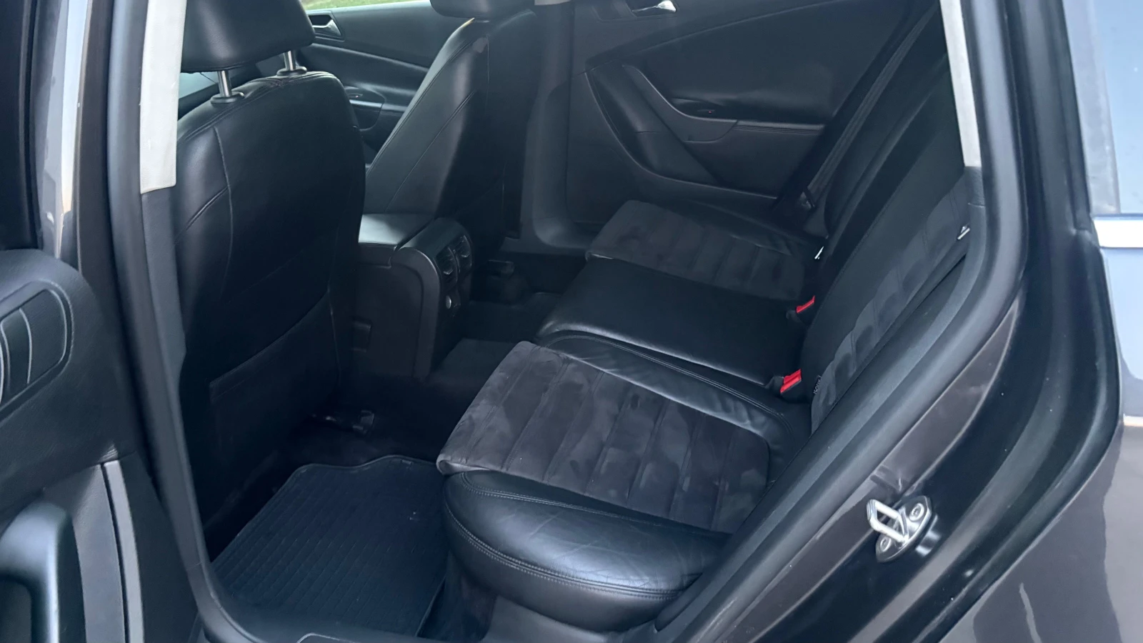 VW Passat NAVI, снимка 14 - Автомобили и джипове - 56379457