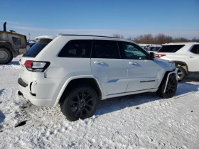 Jeep Grand cherokee LAREDO 2017 - 18900 лв. - 11545633 | Car24.bg