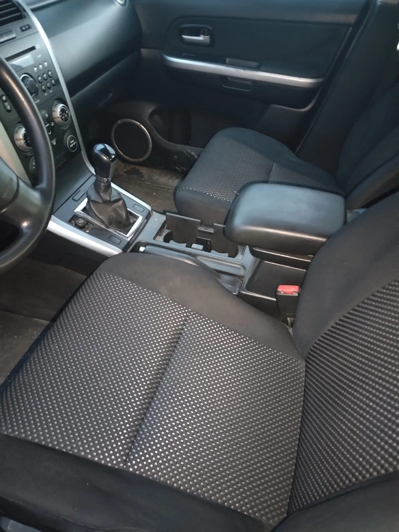 Suzuki Grand vitara, снимка 9 - Автомобили и джипове - 52473996