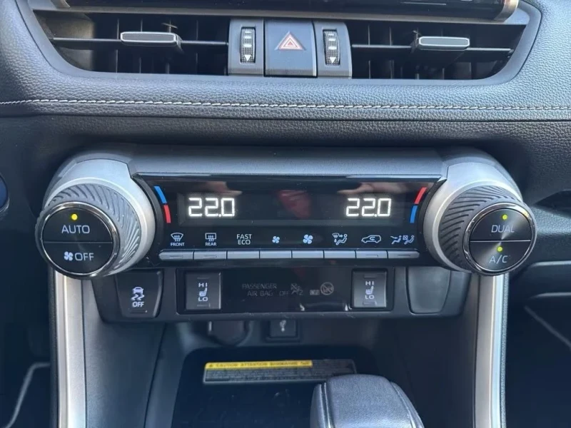 Toyota Rav4  2.5 4x4 Hybrid Team D/AHK/ACC/DAB/ALU/NSW, снимка 7 - Автомобили и джипове - 53392681