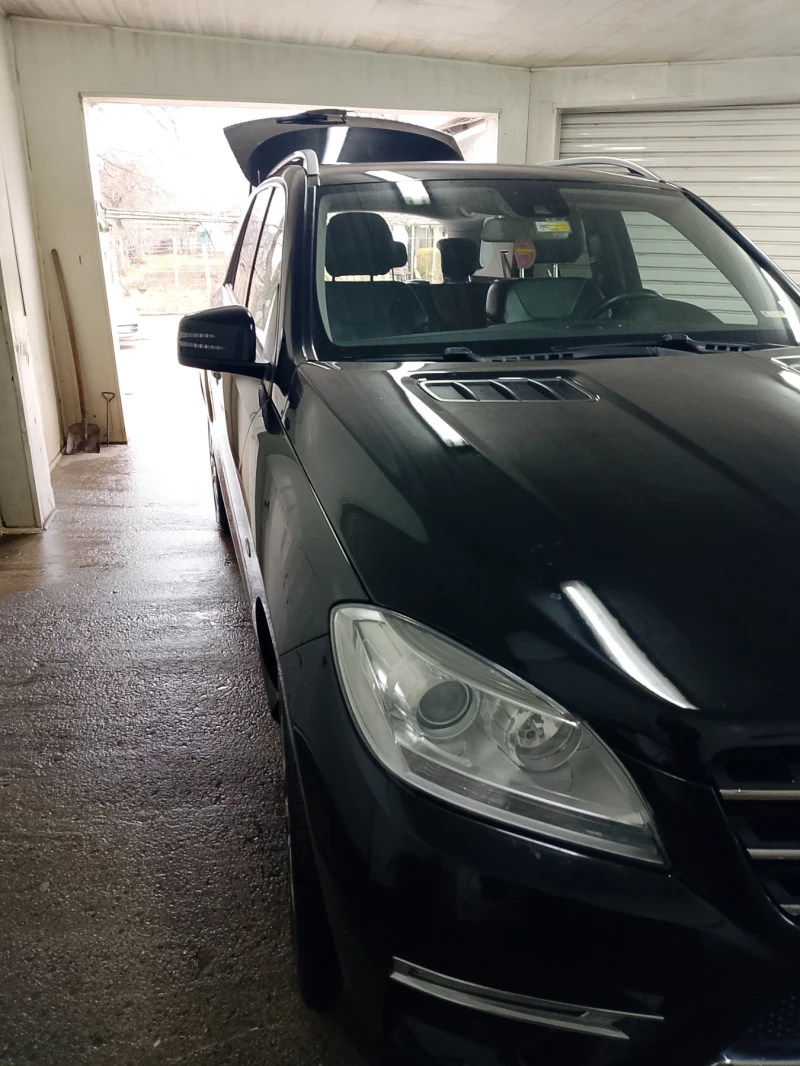 Mercedes-Benz ML 350, снимка 8 - Автомобили и джипове - 53419360