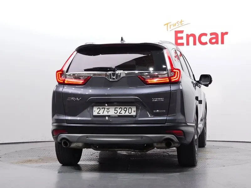 Honda Cr-v 1.5T 4WD, снимка 4 - Автомобили и джипове - 55796307
