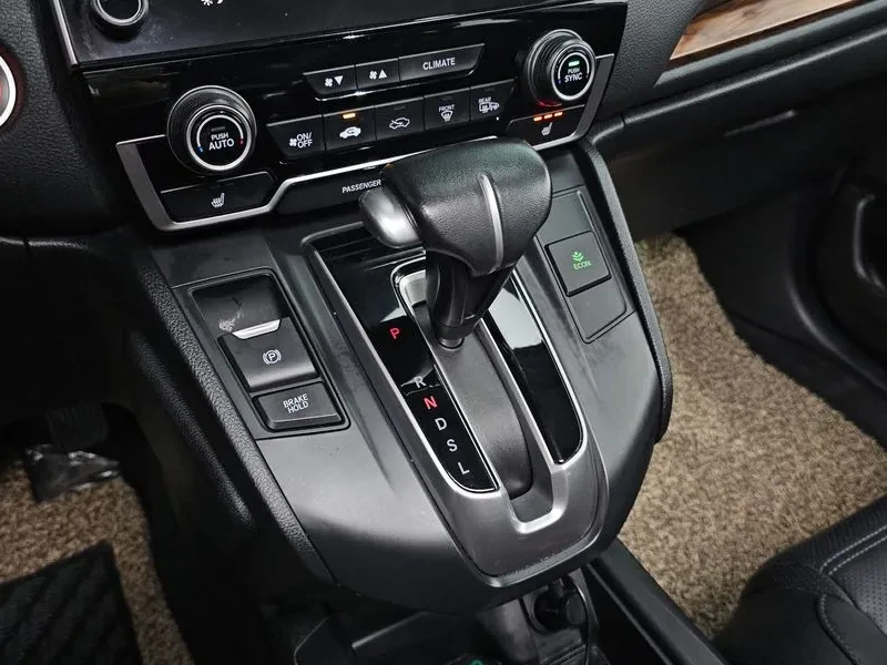 Honda Cr-v 1.5T 4WD, снимка 9 - Автомобили и джипове - 55796307