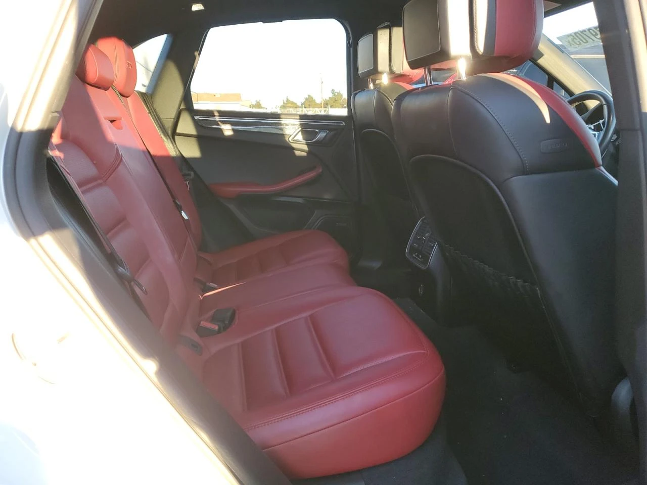 Porsche Macan GTS* Обдух* BOSE* Въздух* PDK* Пано*  - изображение 10