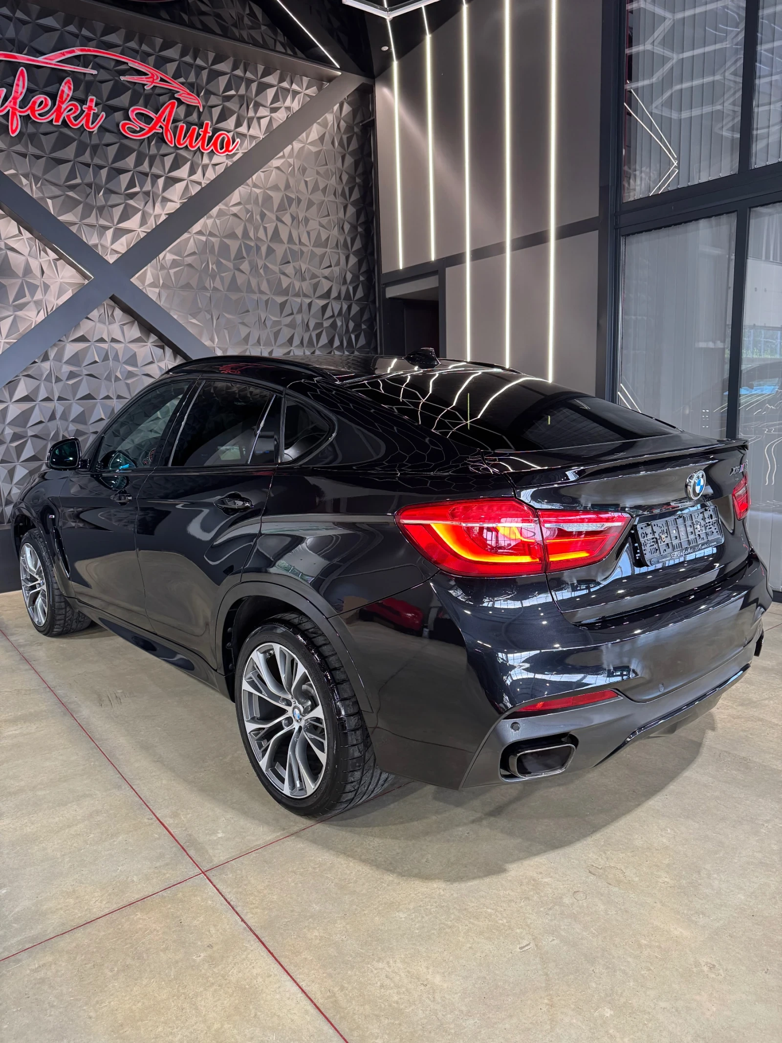 BMW X6 M50d xDrive * HARMAN/KARDON * M PACKET * Шибедах * - изображение 3