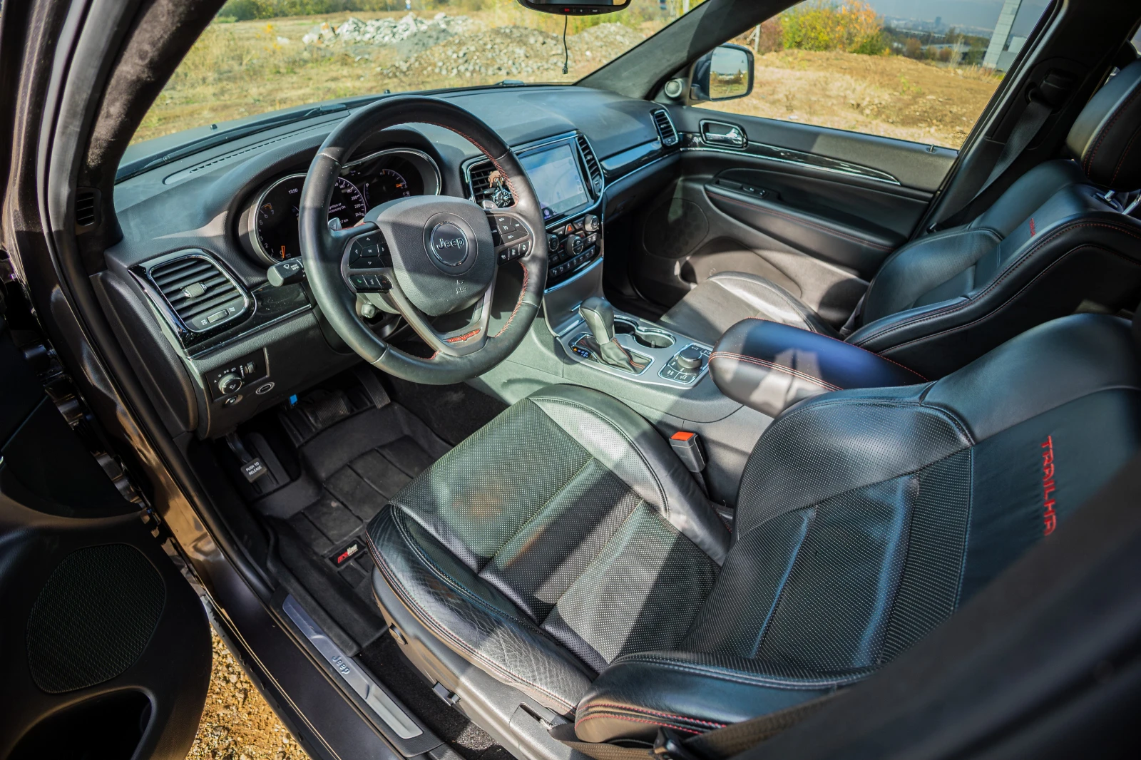 Jeep Grand cherokee Trailhawk , снимка 13 - Автомобили и джипове - 54445417