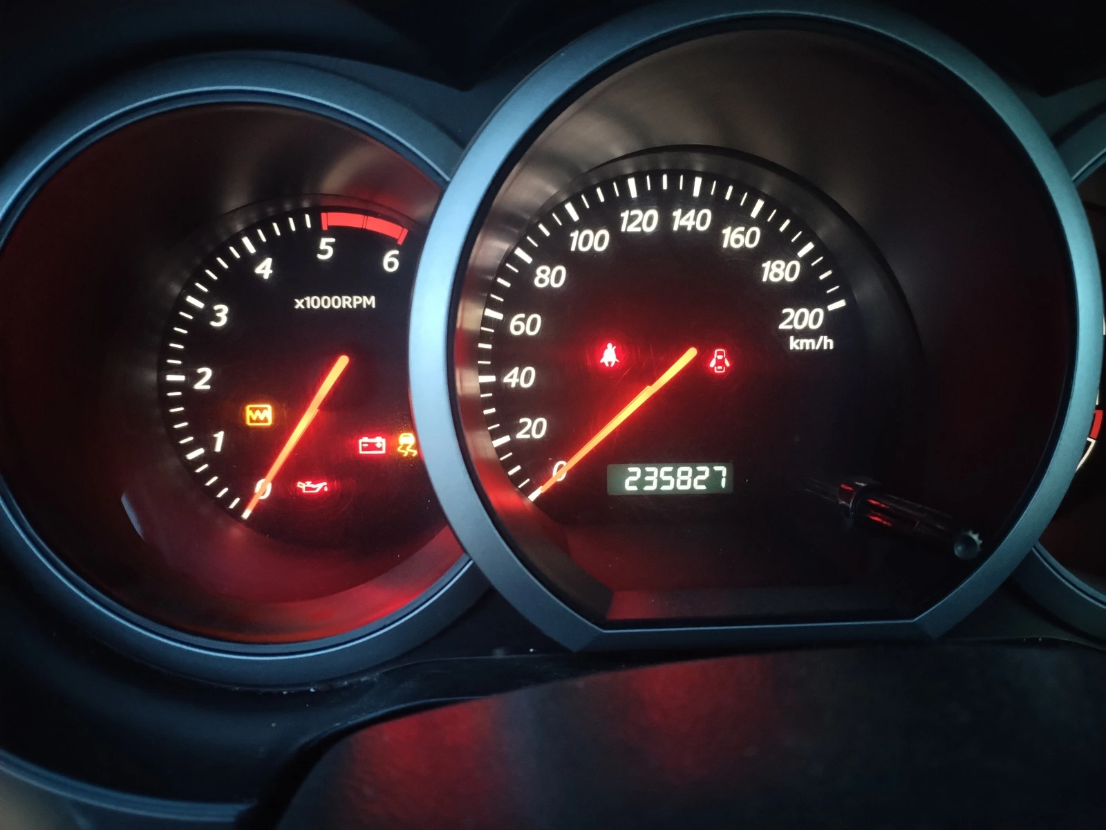 Suzuki Grand vitara  - изображение 7