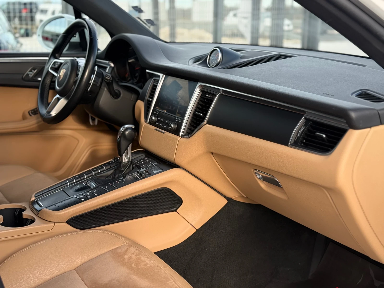 Porsche Macan 2.0Turbo* 2017�* 167.000��* ��� ���������*  | Mobile.bg � ����������� 12