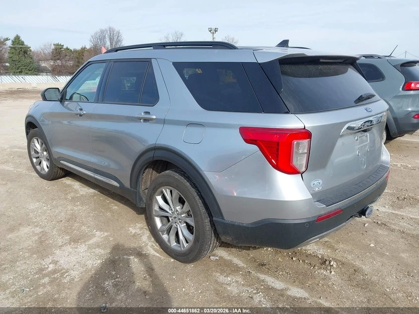 Ford Explorer 2.3l Xlt, снимка 3 - Автомобили и джипове - 54318526