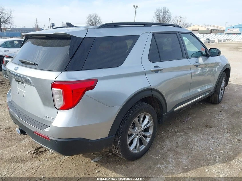 Ford Explorer 2.3l Xlt, снимка 4 - Автомобили и джипове - 54318526