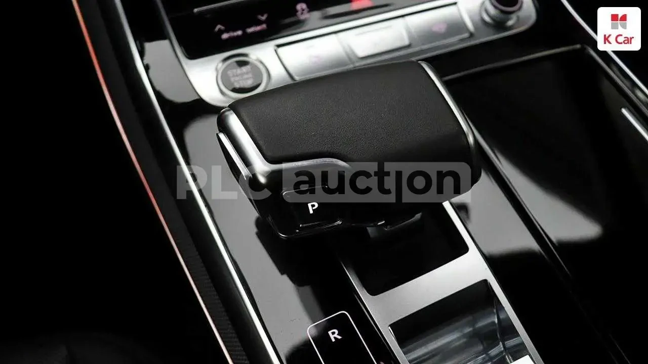 Audi Q8 45TDI QUATTRO| ШИБИ| 360CAM| ОБДУХ| вкл.ТЕХНОТЕСТ, снимка 9 - Автомобили и джипове - 54593762