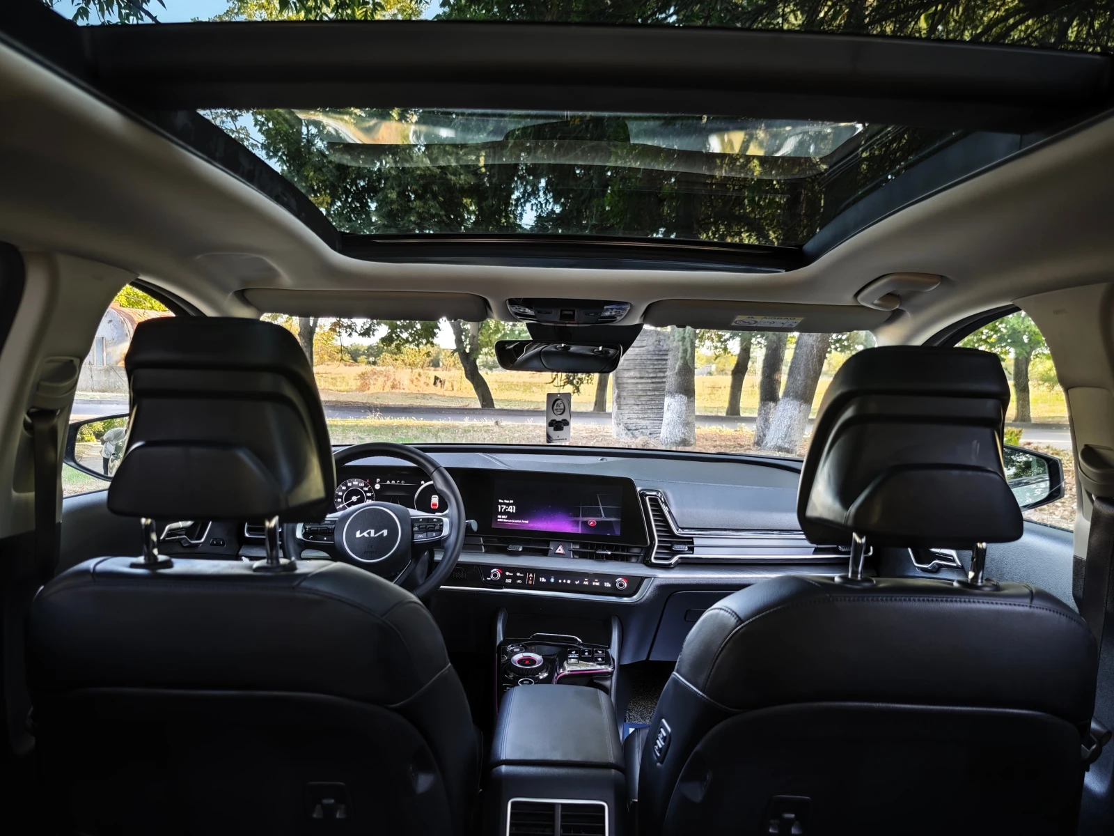 Kia Sportage 2.0 , снимка 16 - Автомобили и джипове - 56194644