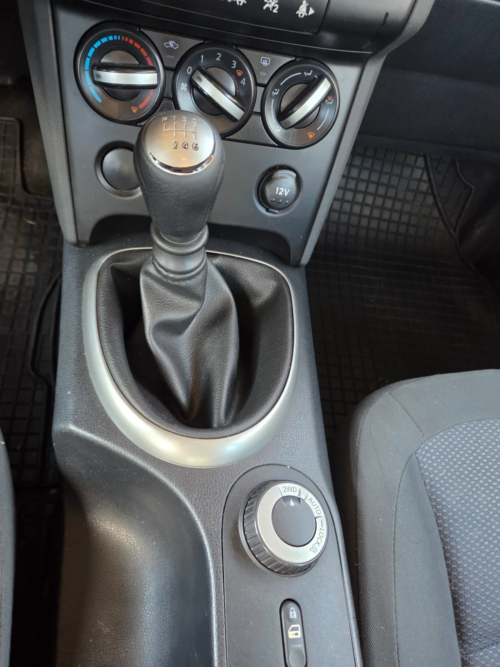 Nissan Qashqai 2.0 140�.�. | Mobile.bg � ����������� 9