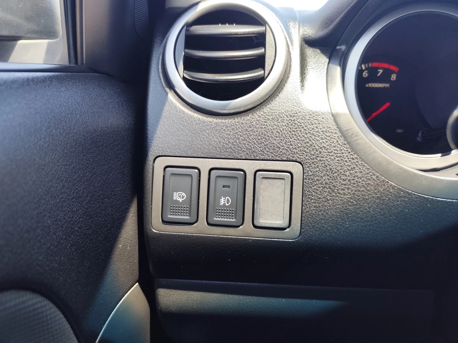 Suzuki Grand vitara 2.4 i Automatic , снимка 15 - Автомобили и джипове - 55456245