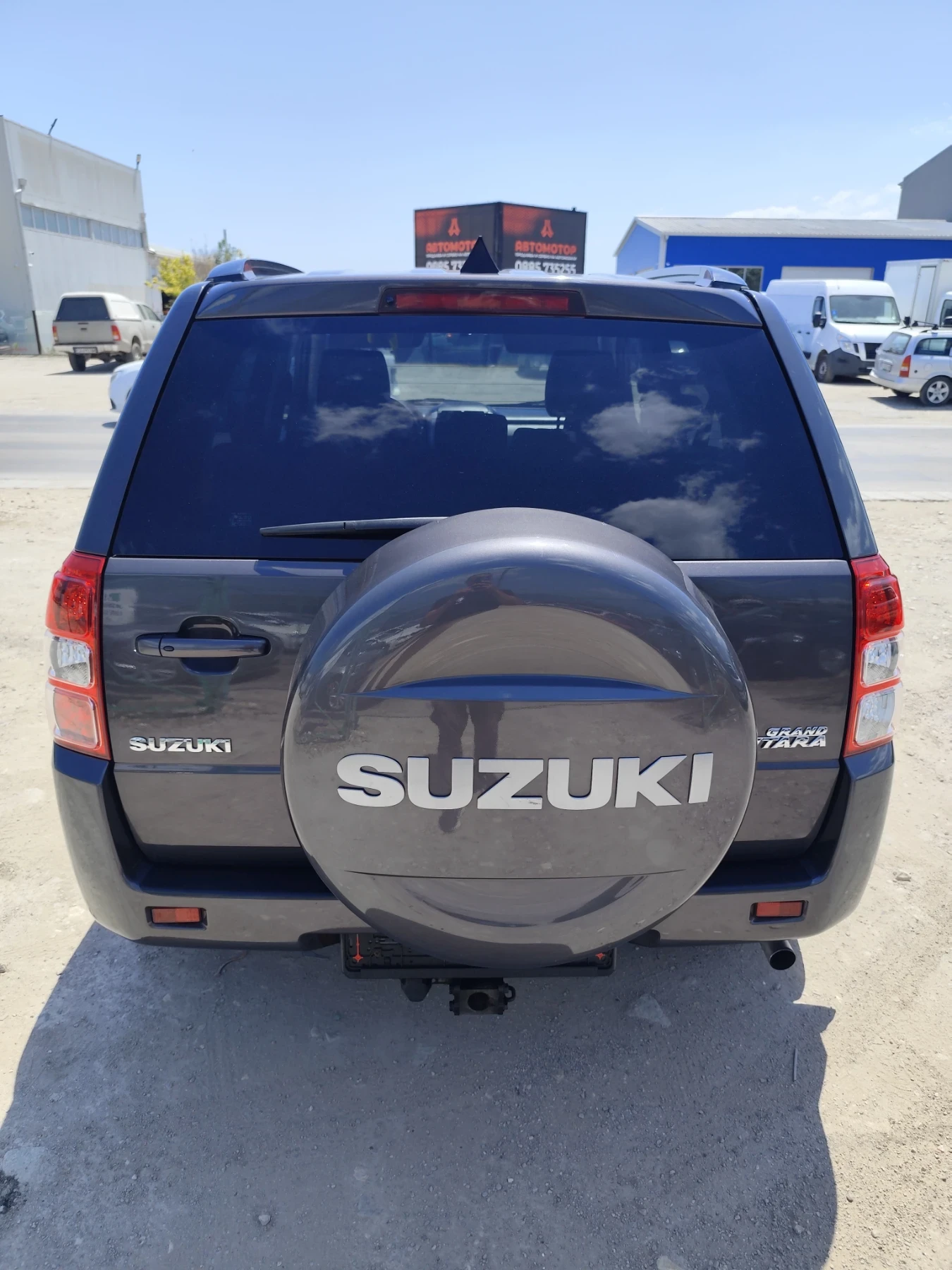 Suzuki Grand vitara 2.4 i Automatic , снимка 6 - Автомобили и джипове - 55456245