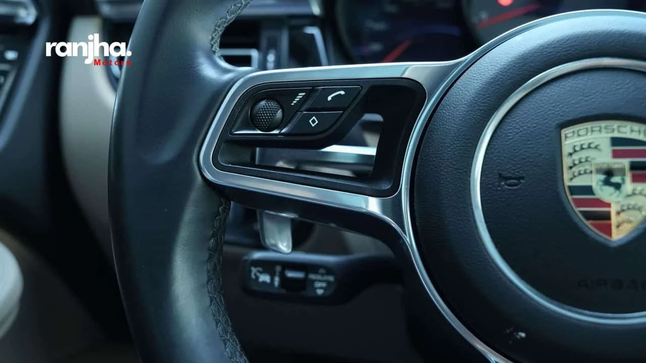 Porsche Macan * 3.0 S AWD * NO ACCIDENT * WELL SERVICED * * CARF, снимка 17 - Автомобили и джипове - 56235363