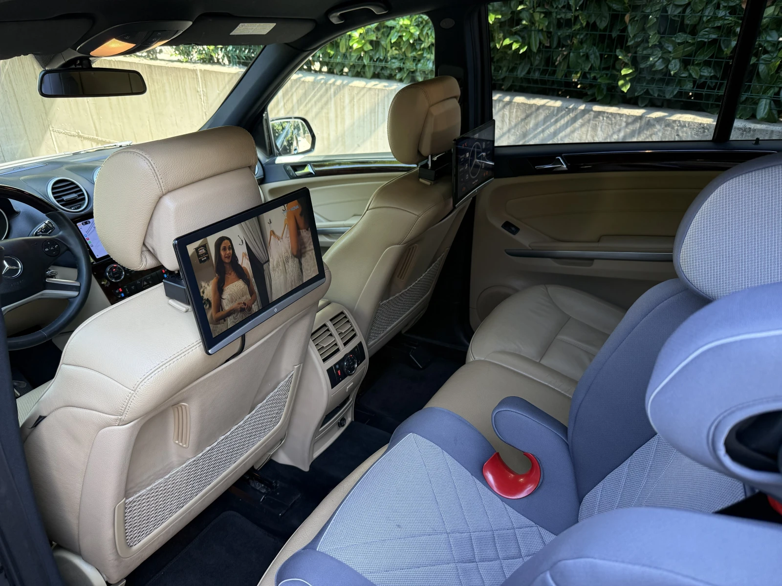 Mercedes-Benz GL 350 BlueEfficiency, снимка 10 - Автомобили и джипове - 56637897
