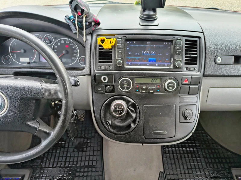 VW T5 1.9tdi 105 мултиван, снимка 12 - Бусове и автобуси - 52041981