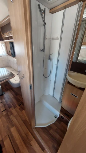Кемпер HYMER / ERIBA B534, снимка 16