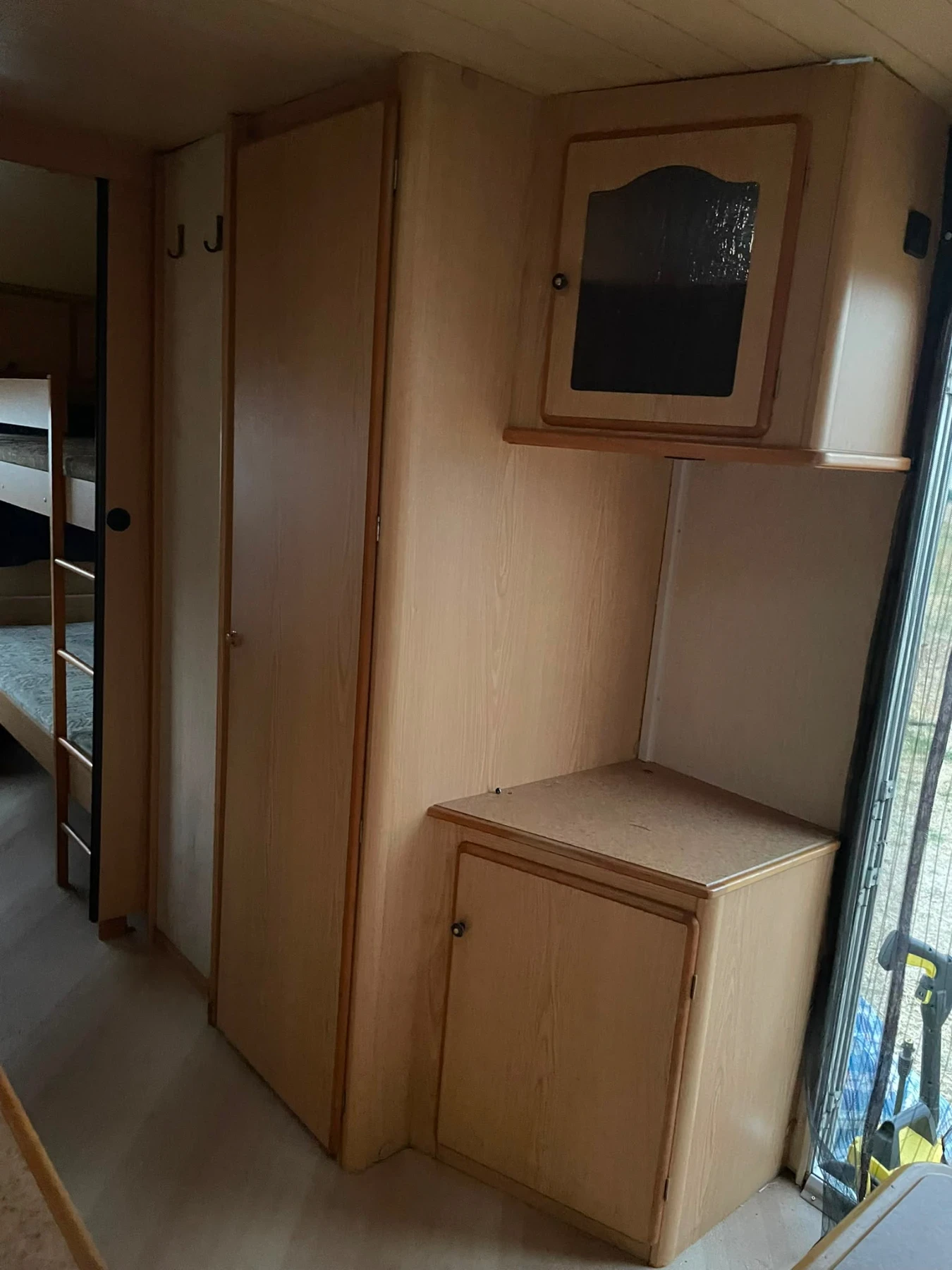 Каравана Knaus S?dwind, снимка 11 - Каравани и кемпери - 55240571