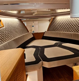 Моторна яхта Alfamarine AlfaStreet 28 Cabin ELECTRIC , снимка 16