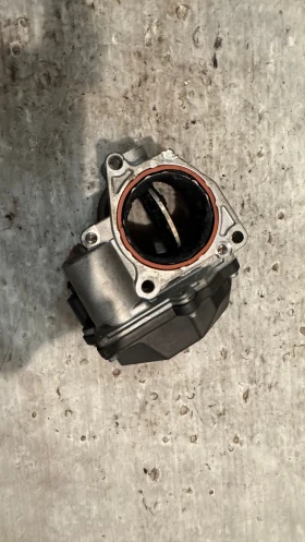 Дроселова Клапа за VW Passat - A2C53249824, снимка 1