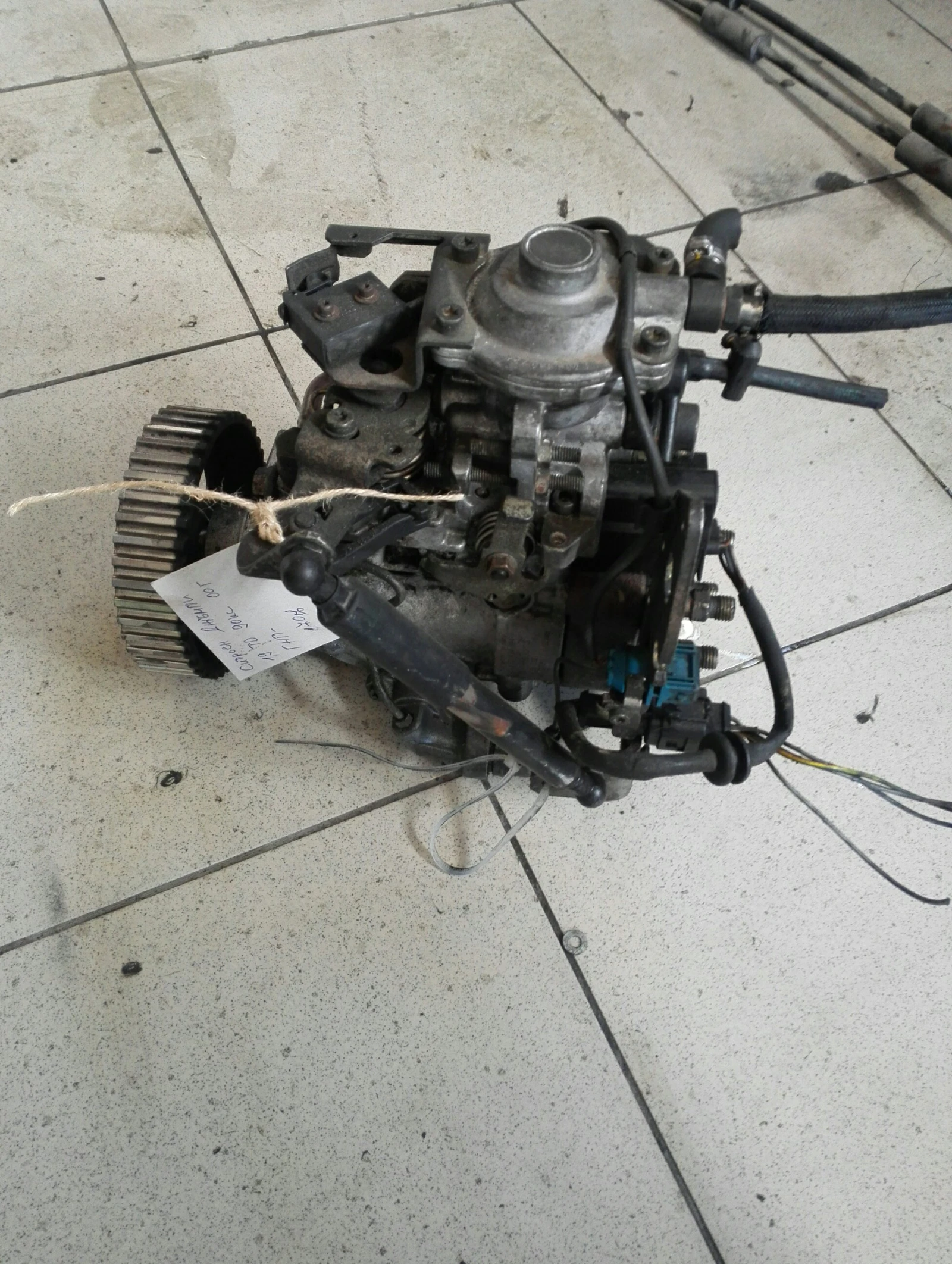 ��� ������� ������ 1.9�� | Mobile.bg � ����������� 1