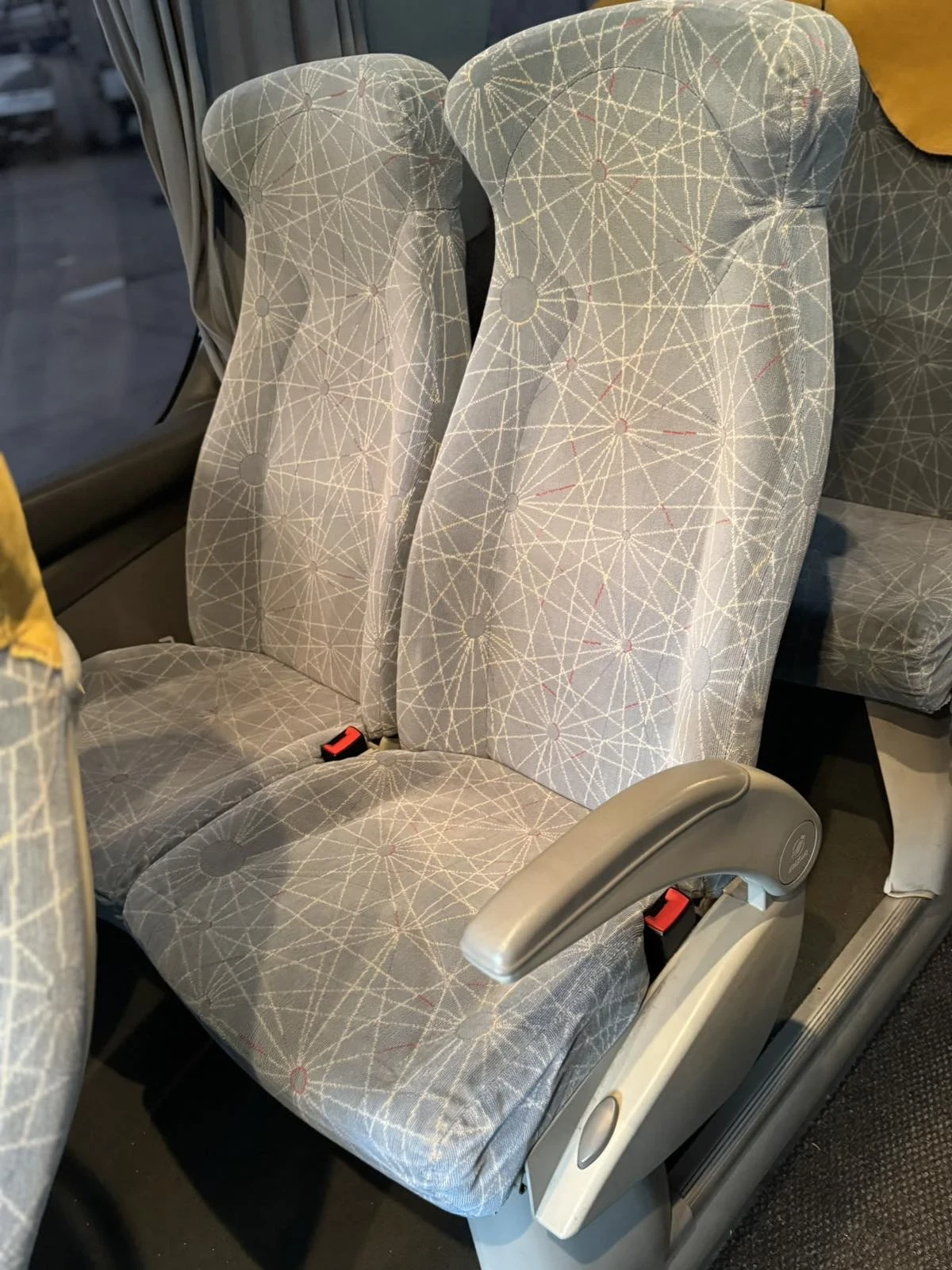   IRIZAR PB | Mobile.bg   2